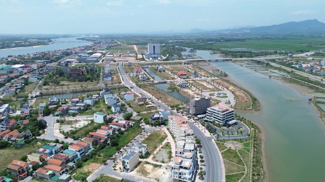 Thị trường địa ốc miền Trung đang ghi nhận sự phân hóa giữa các phân khúc. Ảnh: Ngọc Tân.