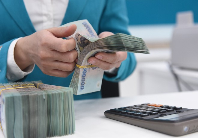 PYN Elite: Nhà đầu tư cá nhân đang chuyển tiền gửi ngân hàng sang chứng khoán