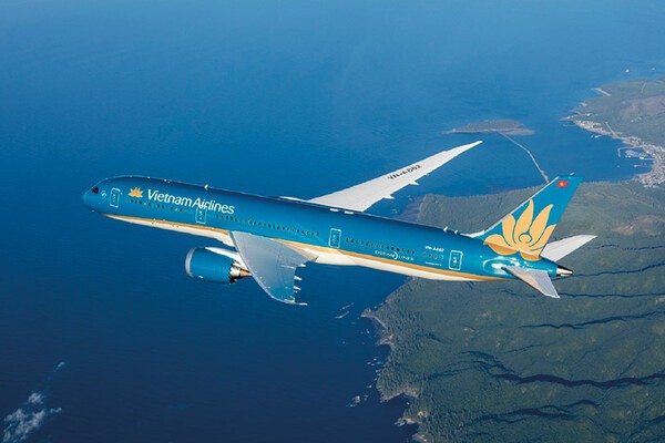HOSE chuyển cổ phiếu Vietnam Airlines (HVN) từ diện kiểm soát sang cảnh báo