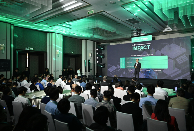 Toàn cảnh Hội thảo "Tăng trưởng quy mô sản xuất bền vững thông qua Số hóa và AI"