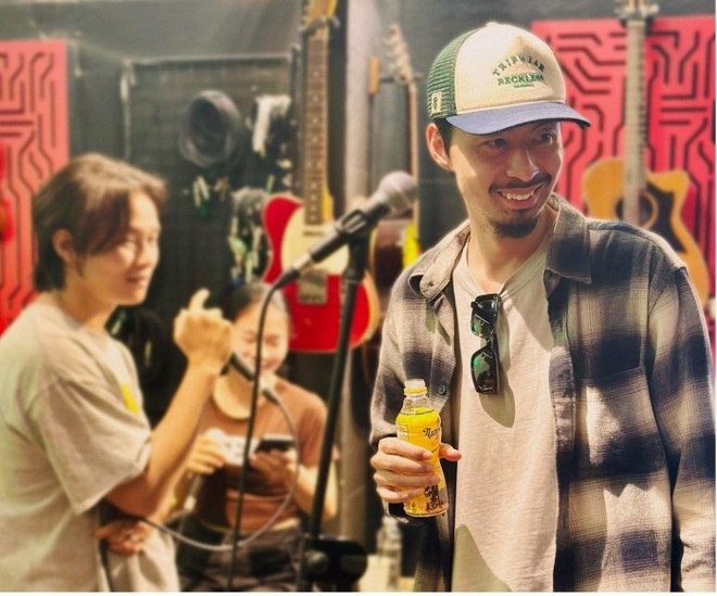 Hành trình 15 năm bền bỉ với âm nhạc của Đen là minh chứng cho thông điệp: “Tiếp năng lượng, bền đam mê để trở thành phiên bản tốt hơn của chính mình”.