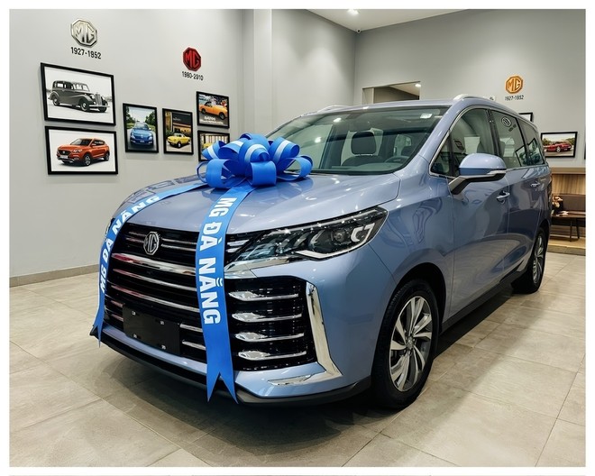 MG G50 tạo ra lợi thế cạnh tranh đáng kể so với nhiều mẫu MPV trên thị trường. Ảnh MG G50 tại đại lý MG Đà Nẵng.