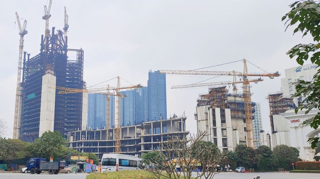 VCBS: Nhiều doanh nghiệp bất động sản sẽ phải chấp nhận rời khỏi thị trường trong 2024