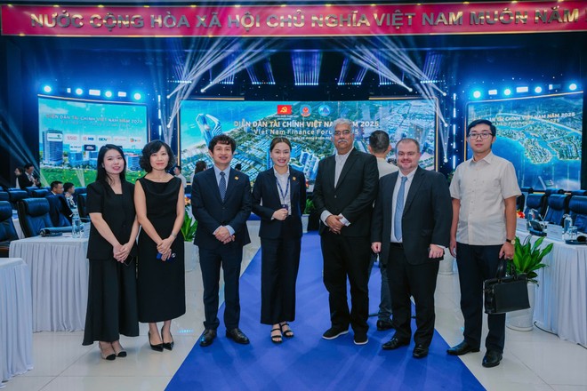 Đại diện Meey Group tham dự Tuần lễ Tài chính và Công nghệ Đà Nẵng 2025