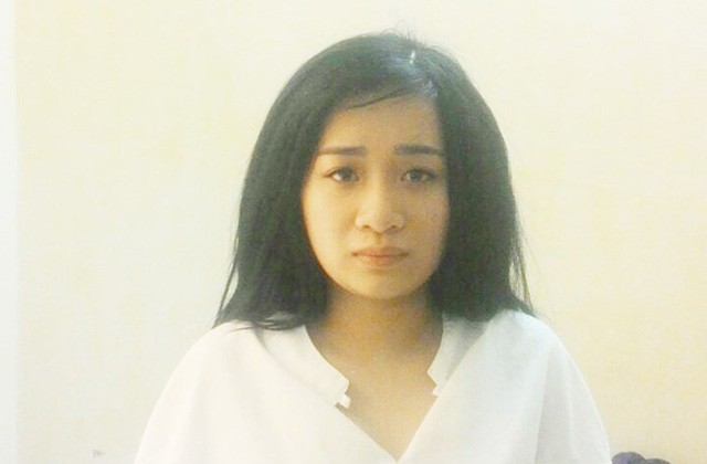 Hoàng Thị Nhứng tại cơ quan công an