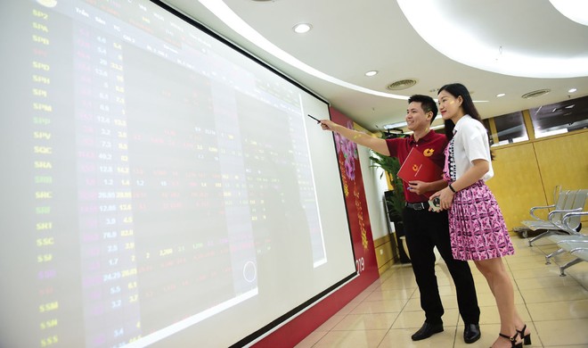 Tháng 6, chứng khoán sẽ lạc quan hơn? 