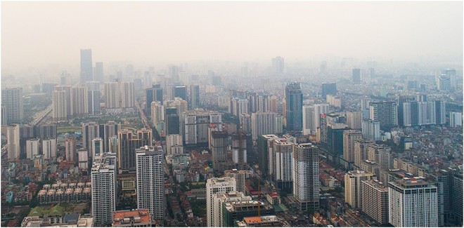 Sự xuất hiện hàng loạt cao ốc thiếu quy hoạch bài bản khu vực Hà Nội khiến nhu cầu bất động sản nội đô có xu hướng đảo chiều.