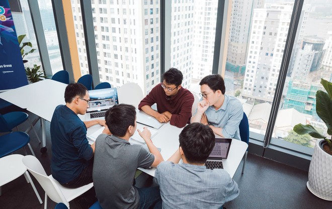 Sức trẻ cũng như tư duy táo bạo, tâm huyết của cả tập thể Kyna.vn và Kynabiz.vn khi gia nhập Navigos Group được tin tưởng sẽ góp phần đưa mảng giáo dục của tập đoàn này vươn xa không chỉ ở Việt Nam, mà cả khu vực.