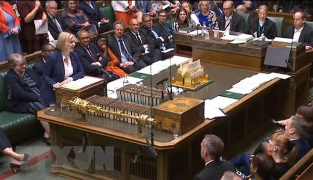 Bà Liz Truss phát biểu tại phiên họp Hạ viện ở London ngày 7/9/2022. (Ảnh: AFP/ TTXVN).