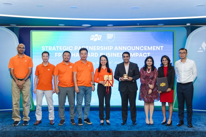 Lễ ký kết giữa FPT và Harvard Business Impact diễn ra tại Đà Nẵng.