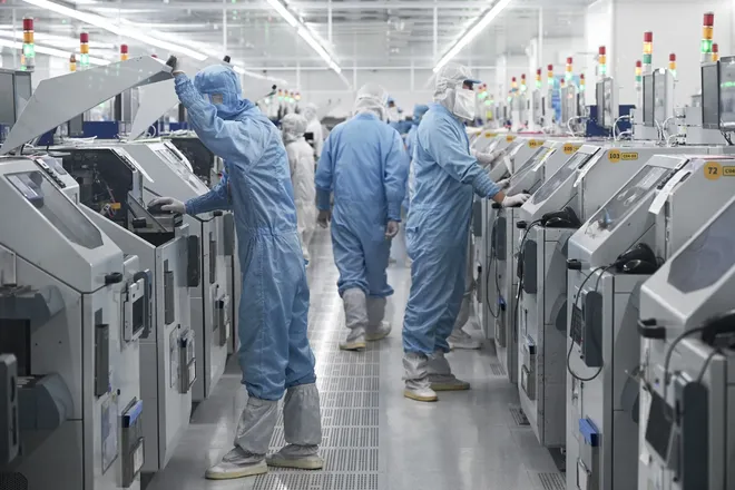 Vũ khí bí mật của Trung Quốc trong cuộc cạnh tranh ngành chip bán dẫn