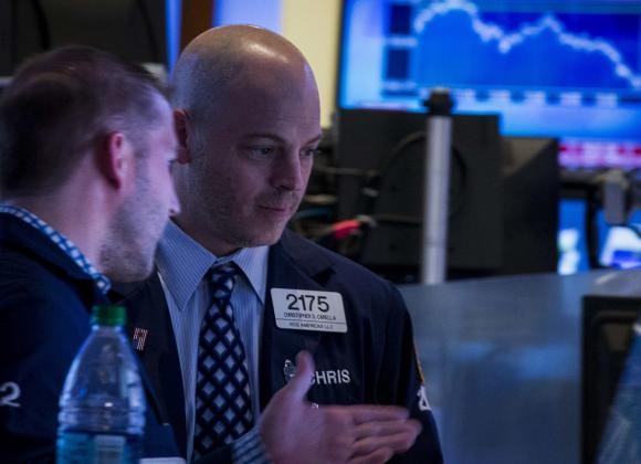 Phố Wall phục hồi nhờ kết quả kinh doanh khả quan - Ảnh: Reuters