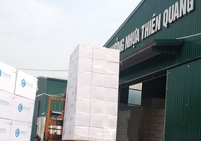 Lô hàng sản phẩm nhựa thứ 2 của ITQ được xuất sang Pháp vào ngày 10/6