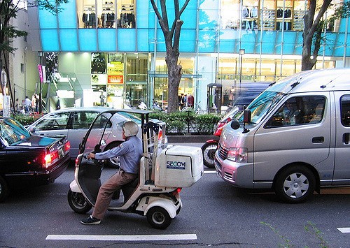 Một chiếc Honda Gyro Canopy trên đường phố Tokyo. Ảnh:Flickr.
