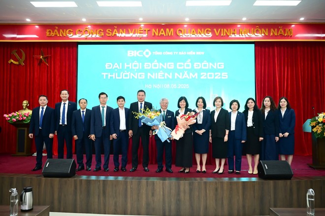 HĐQT và Ban kiểm soát BIC ra mắt cổ đông