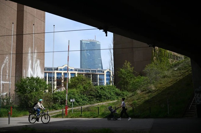 ECB có khả năng bắt đầu cắt giảm lãi suất vào tháng 6