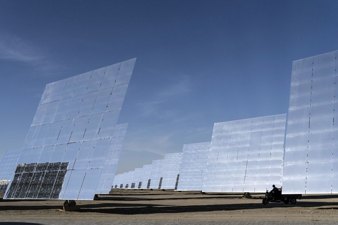 Ngành công nghiệp năng lượng mặt trời của Trung Quốc chật vật với tình trạng dư thừa công suất