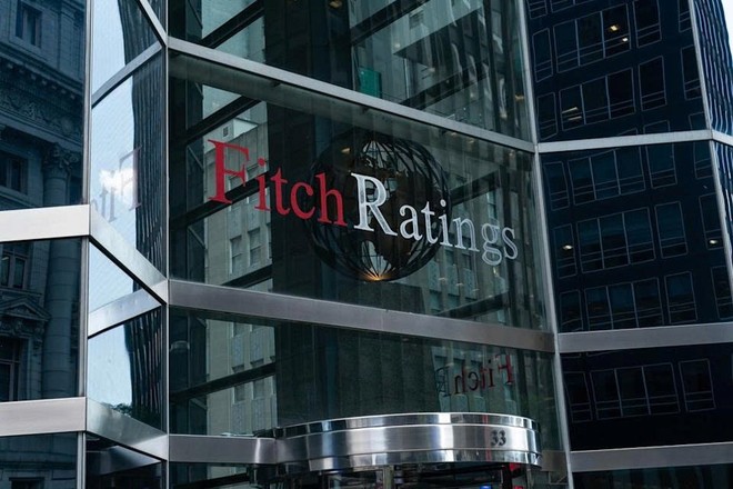 Fitch Ratings hạ triển vọng ngành ô tô toàn cầu năm 2025