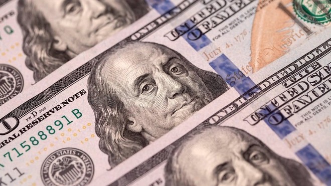 Các ngân hàng trung ương cân nhắc vàng, euro và nhân dân tệ khi sự thống trị của đồng đô la suy yếu