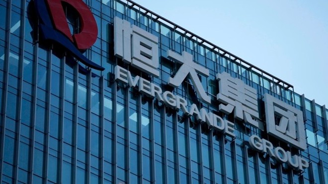 Evergrande sẽ bị hủy niêm yết sau những khó khăn về nợ nần