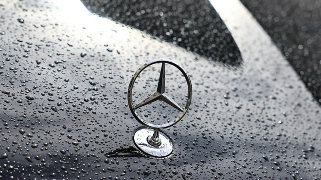 Các hãng xe lớn của phương Tây đối mặt với thách thức thời đa khủng hoảng