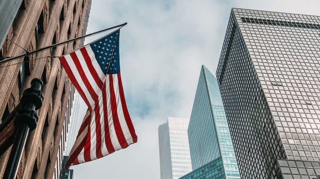 Cuộc đua giữa ngân hàng truyền thống và stablecoin đang nóng lên