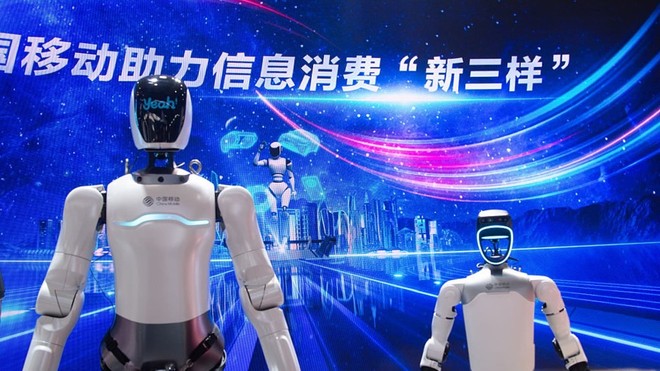 Ngành công nghiệp robot hình người kỳ vọng vào "khoảnh khắc ChatGPT"