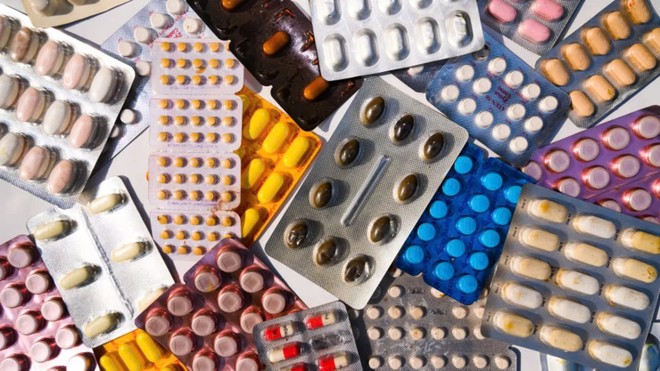 Tác động khác biệt đến châu Á và châu Âu về thuế quan 100% đối với dược phẩm của Tổng thống Trump