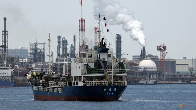 Nhật Bản kích hoạt nguồn dầu dự trữ chung khi khủng hoảng nguồn cung kéo dài