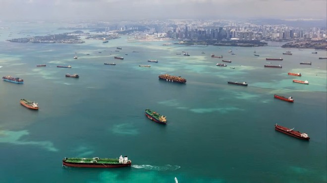 Khủng hoảng nhiên liệu khiến các tàu biển giảm tải hàng hóa để mang thêm nhiên liệu