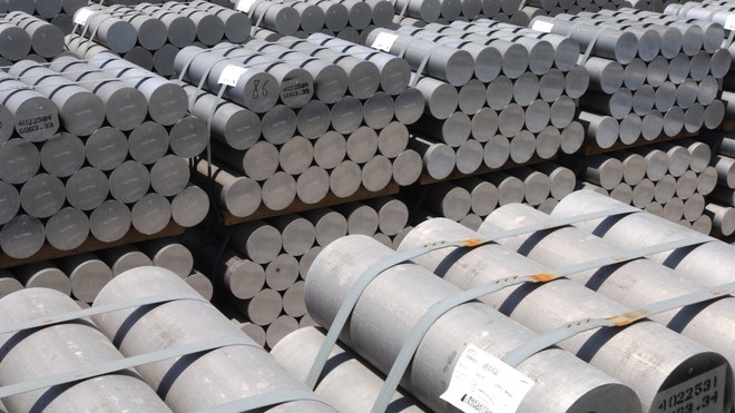 Thị trường nhôm toàn cầu chao đảo sau đòn đánh vào các nhà máy Trung Đông