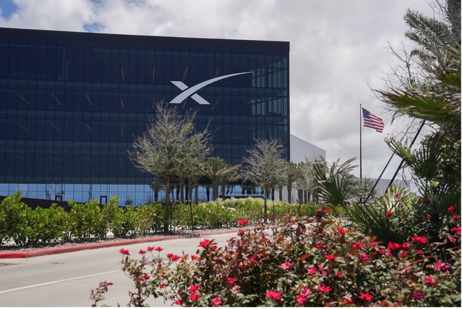 SpaceX huy động 75 tỷ USD trong đợt IPO lớn nhất lịch sử