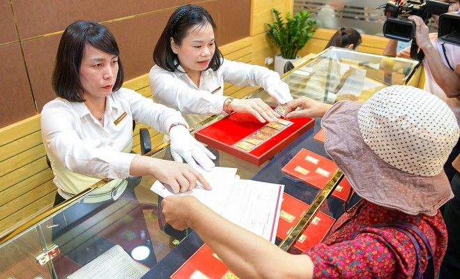 Ngân hàng Nhà nước các Khu vực sẽ thanh tra, kiểm tra đột xuất đối với một số doanh nghiệp kinh doanh mua, bán vàng