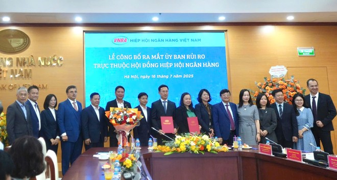 Chính thức ra mắt Ủy ban Rủi ro, trực thuộc Hội đồng Hiệp hội Ngân hàng Việt Nam.