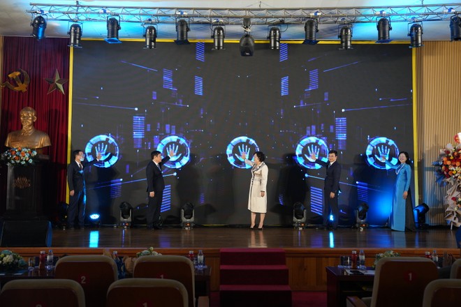 Tiếp tục đổi mới, sáng tạo, nắm bắt xu hướng truyền thông hiện đại