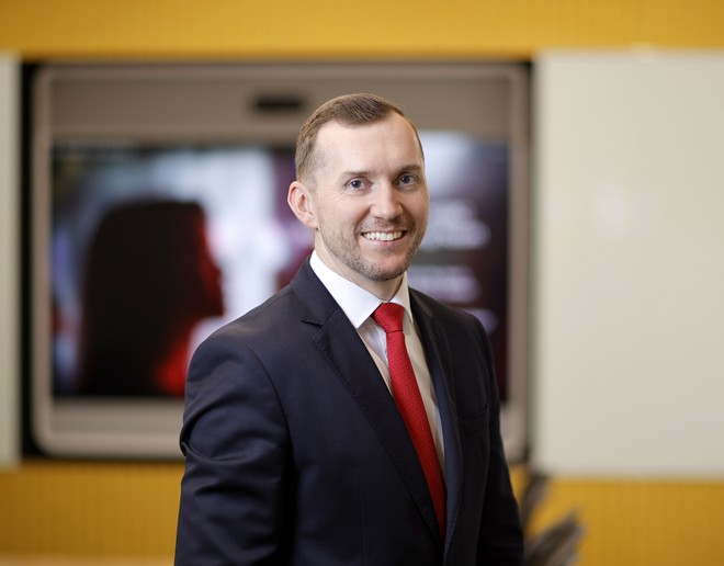 Ông Phil Wright, Giám đốc cấp cao, Khối nghiệp vụ ngân hàng, HSBC Việt Nam