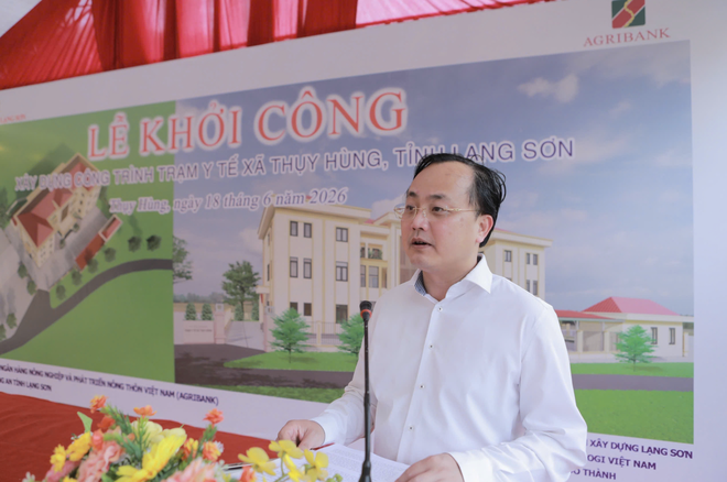 Ông Tô Huy Vũ. Chủ tịch HĐTV Agribank phát biểu tại buổi lễ khởi công xây dựng Trạm Y tế xã Thụy Hùng, tỉnh Lạng Sơn