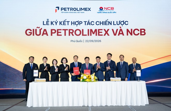 Ngân hàng NCB và Tập đoàn Petrolimex hợp tác chiến lược toàn diện