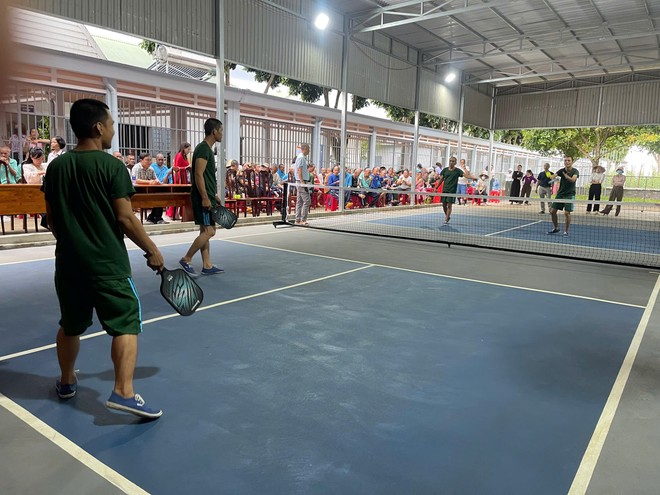 Việc đầu tư cơ sở vật chất cho các cơ sở trợ giúp dù đã được quan tâm nhưng chưa đáp ứng được nhu cầu