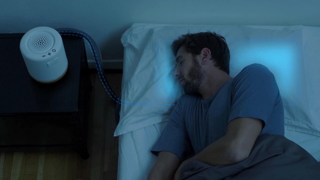 Moona - Hệ thống gối thông minh thay đổi nhiệt giúp ngủ ngon hơn, thức giấc tự nhiên