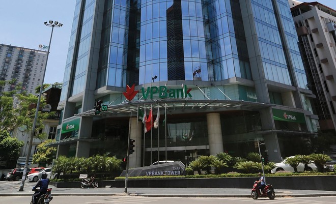 Cổ phiếu VPB và hành trình đầu tư theo giai đoạn cuộc đời