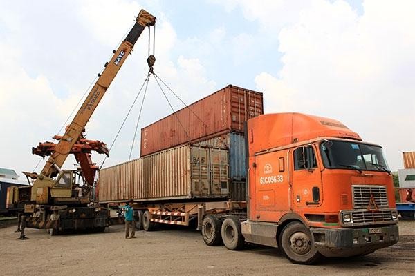 Vận tải hàng hóa bằng đường bộ sẽ bị giám sát chặt về giá cước.