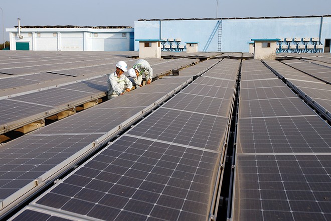 Ở thời điểm tháng 4/2024, vẫn chưa có hướng dẫn của Bộ Công thương cho phát triển điện mặt trời mái nhà. Ảnh: Đức Thanh