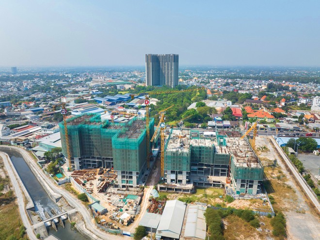 Bất động sản khu vực phụ cận TP.HCM được quan tâm trở lại 