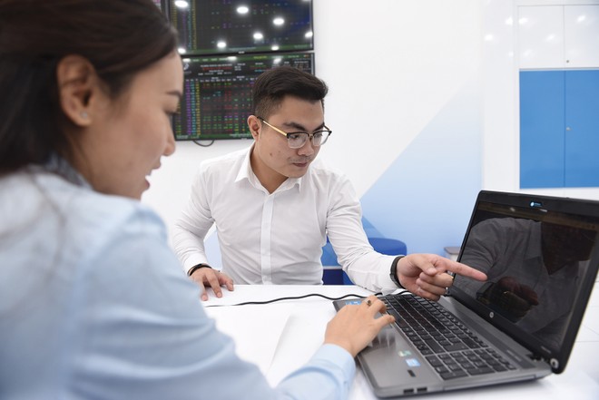 Đầu tư theo tin đồn là một đặc tính của thị trường chứng khoán cận biên như Việt Nam