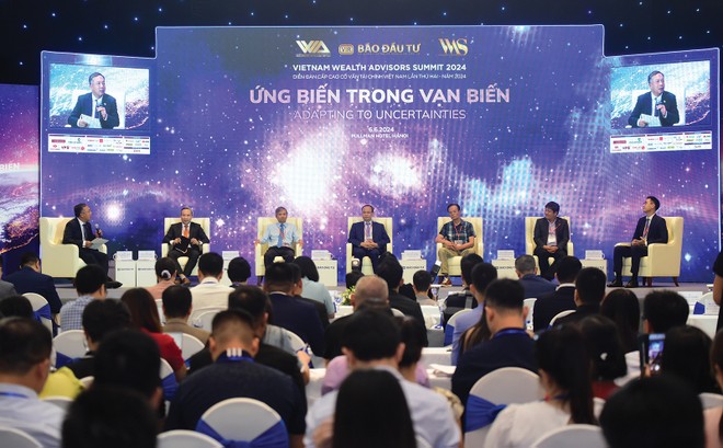 Diễn đàn cấp cao Cố vấn tài chính, một trong những sản phẩm mới của Báo Đầu tư 