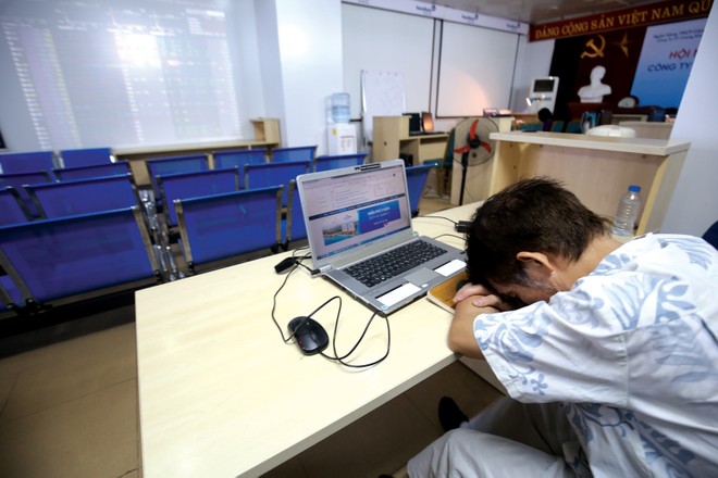 Sau 12 năm công bố dự án, nhà đầu tư mòn mỏi chờ ngày hệ thống KRX vận hành 