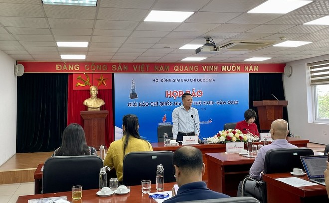Buổi họp báo Giải Báo chí Quốc gia lần thứ XVIII - năm 2023 sáng 19/6. (Ảnh: K.T)