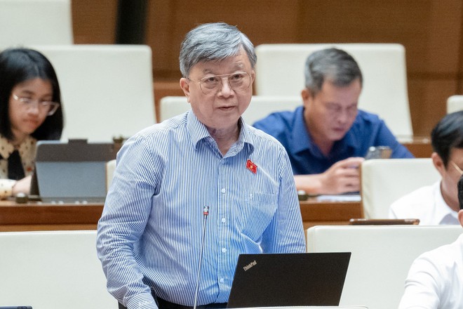 Đại biểu Trương Trọng Nghĩa (đoàn TP.HCM)