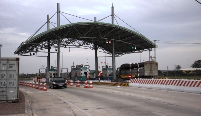 Một trạm thu phí hoàn vốn cho Dự án cải tạo, nâng cấp Quốc lộ 39B và đoạn tuyến tránh thị trấn Thanh Nê (Thái Bình).